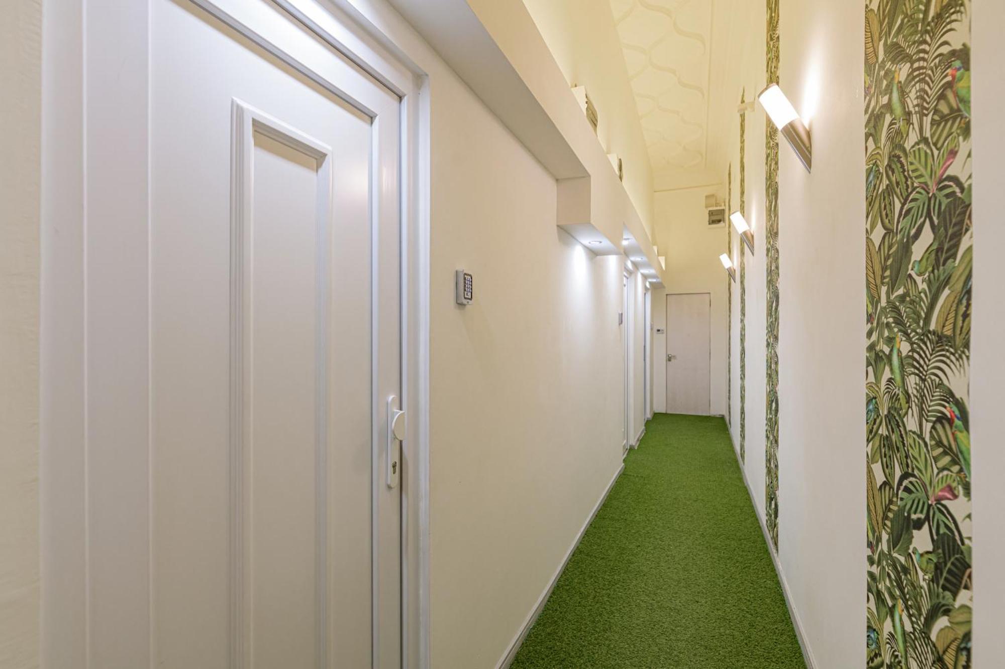 Gloria Downtown Apartments บูดาเปสต์ ภายนอก รูปภาพ